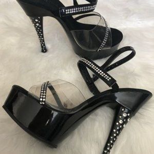 Black & Bling Pleasers